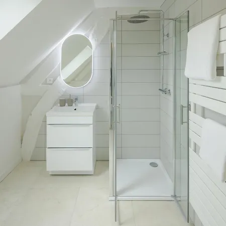 Ecuries Du Chateau De Holiday home *