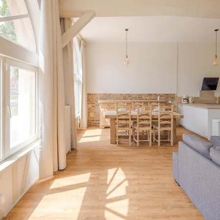 Holiday home Ecuries Du Chateau De *